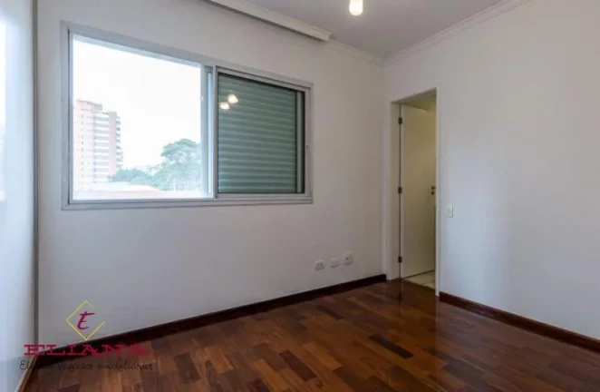 Imagem Apartamento de luxo com 3 quartos, 140m², à venda em São Paulo, Moema