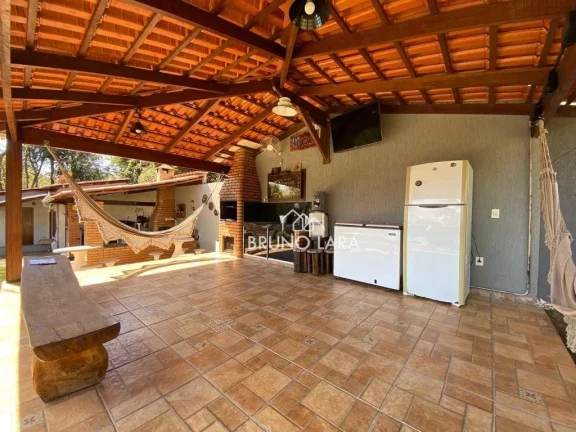 Imagem Sítio com 5 dormitórios à venda, 1870 m² por R$ 1.600.000,00 - Vivendas Santa Mônica - Igarapé/MG