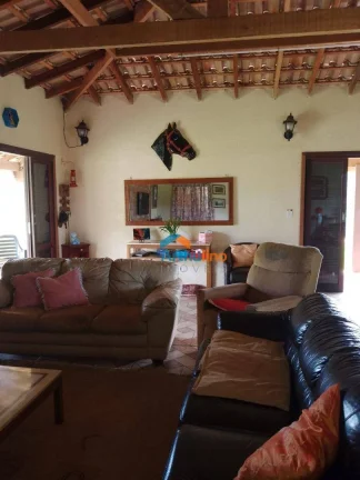 Imagem Sítio com casa principal mais ponto comercial à venda, 6937 m² por R$ 2.100.000 - Saboó - São Roque/SP
