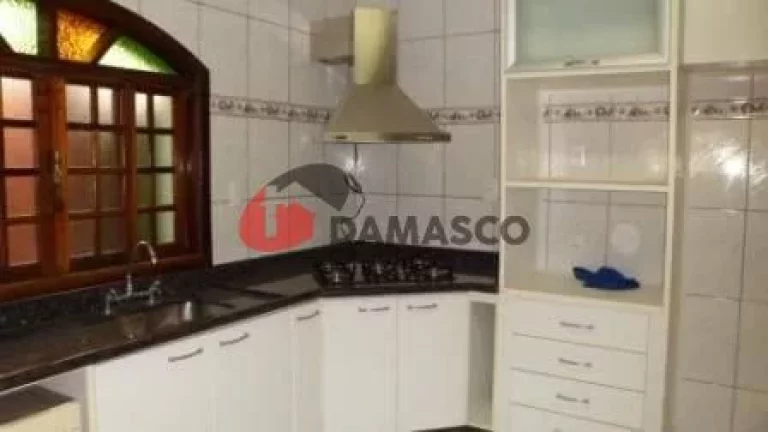 Imagem Sobrado para Locação 2 Quartos, 2 Suites, 2 Vagas, Nova Gerty, São Caetano do Sul - SP