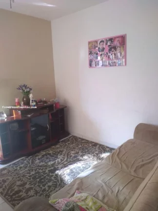 Imagem Casa para Venda em Limeira, Vila Queiroz, 3 dormitórios, 2 banheiros, 6 vagas