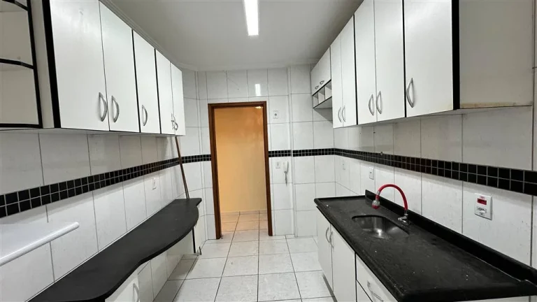 Imagem APARTAMENTO COM 75.76 m² - GUILHERMINA - PRAIA GRANDE SP