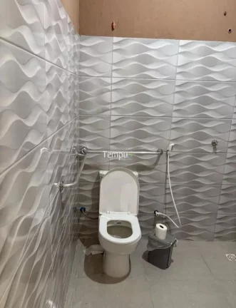 Imagem Sala comercial na principal avenida do bairro Residencial Buena Vista I, Goiânia/GO