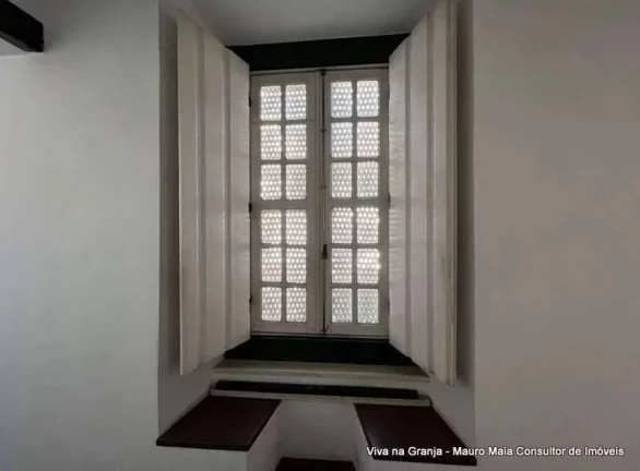 Imagem CASARÃO COMERCIAL - Centro Histórico Santana de Parnaíba (fachada tombada)