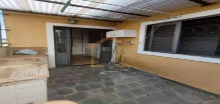 Imagem Casa térrea com 125 m². Dispõe de 2 dormitórios, sala, cozinha, banheiro, lavanderia, quintal. I...
