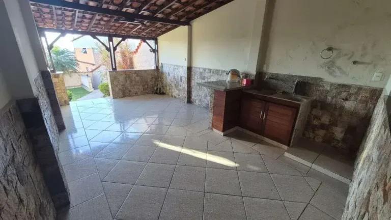 Imagem Ampla Casa no Grogoto – 4 Quartos, Suíte e Garagem