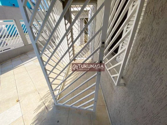 Imagem Casa com 3 quartos para alugar, 308 m² por R$ 6.340/mês - Vila Galvão - Guarulhos/SP