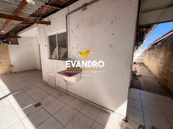Imagem Casa em Condomínio para Venda em Cuiabá / MT no bairro Jardim Imperial