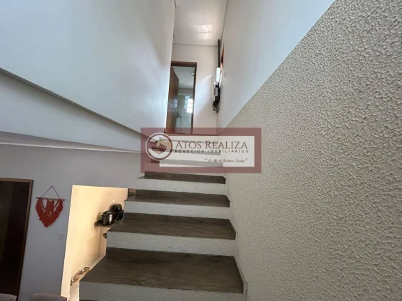 Imagem VENDO 2 SOBRADOS COM 5 DORMITÓRIOS, ESCRITÓRIO, ÁREA GOURMET, COZINHA COM ILHA CENTRAL E PLANEJADOS, AO LADO DO METRO JABAQUARA. TERRENO 300m2.