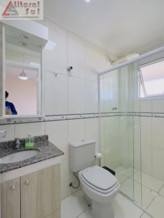 Imagem Apartamento 03 suites, alto padrão, 02 vagas de garagem privativas 156 m2 de frente para o mar, área total 233 m2 e vista total para o mar,