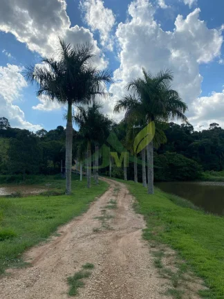 Imagem Fazenda Á Venda em Atibaia Completa de 21,5 Alqueires
