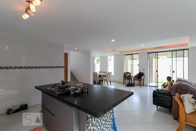 Imagem Casa à Venda - Vargem Pequena, 4 Quartos, 250 m2