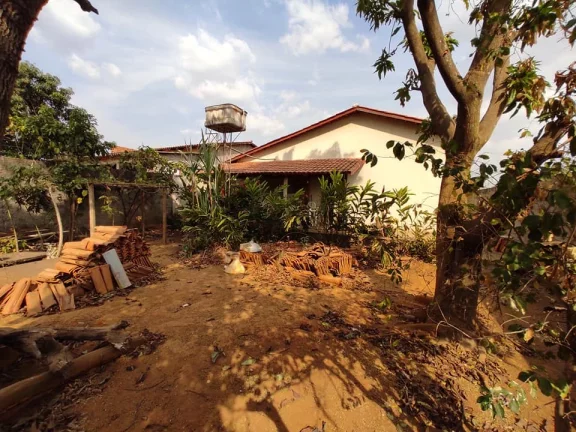 Imagem Casa De 2/4 Sozinha No Lote No Residenciall Itaipu