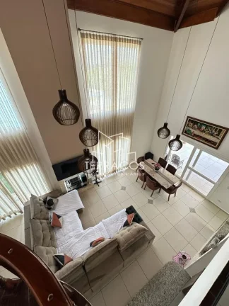 Imagem CASA EM CONDOMÍNIO COM MOVEIS PLANEJADOS E COM VISTA PARA "PEDRA GRANDE" EM ATIBAIA.