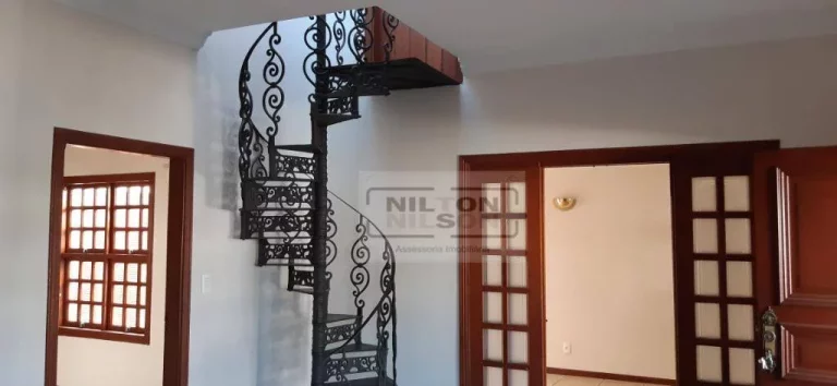 Imagem Casa com 3 dormitórios para alugar, 170 m² por R$ 4.770,00/mês - Jardim Chapadão - Campinas/SP