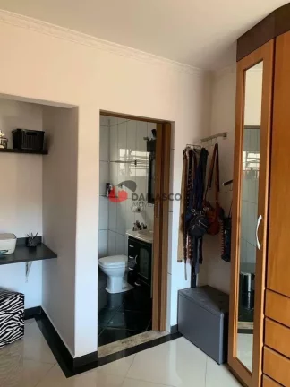 Imagem Sobrado à venda 3 Quartos, 1 Suite, 4 Vagas, 383M², Cerâmica, São Caetano do Sul - SP
