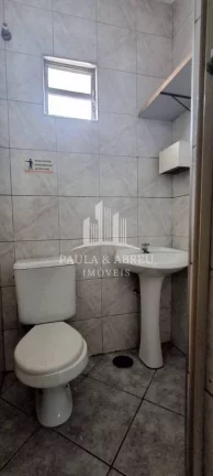 Imagem ALUGA Salão Comercial no 1° andar, com 80m², por 1.200 com tudo, 2 Banheiro, Fogão industrial, pia grande, na Avenida do Jardim Zaíra, Mauá-SP