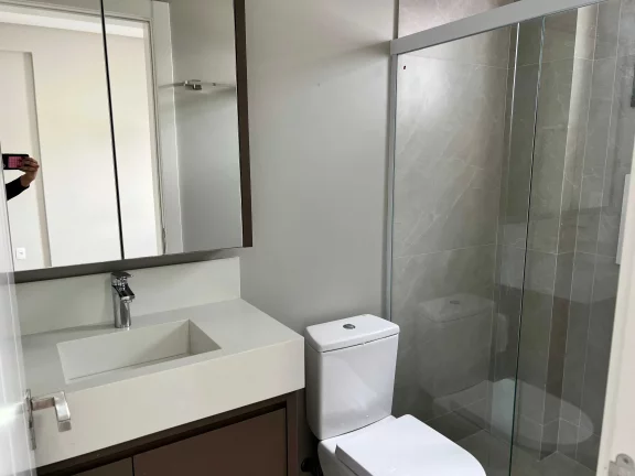 Imagem Apartamento quadra mar com 3 suítes e 2 vagas de garagem em Itapema/SC