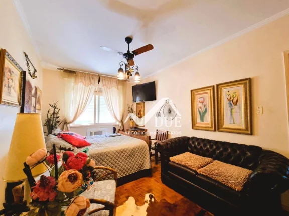 Imagem Apartamento vista mar com 3 dormitórios à venda, 150 m² por R$ 1.200.000 - Gonzaga - Santos/SP
