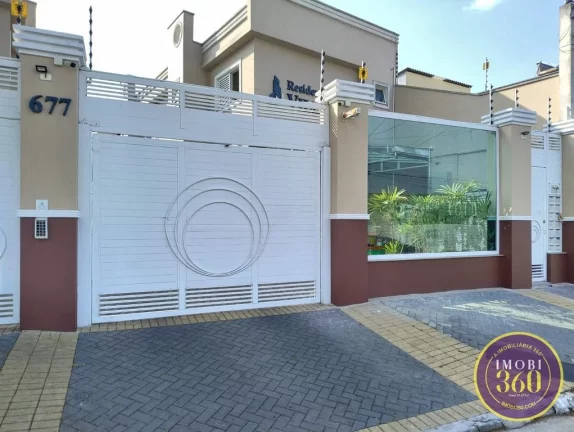 Imagem CASA EM CONDOMINIO FECHADO VILA RÉ - SP.