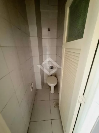 Imagem Vende Apartamento, Tijuca em frente ao Shopping 2 quartos, 64m2, sem vaga.