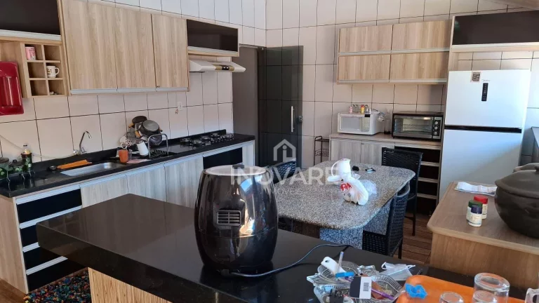 Imagem Casa com 2 dormitórios à venda, 250 m² por R$ 300.000,00 - Dom Velloso - Itumbiara/GO
