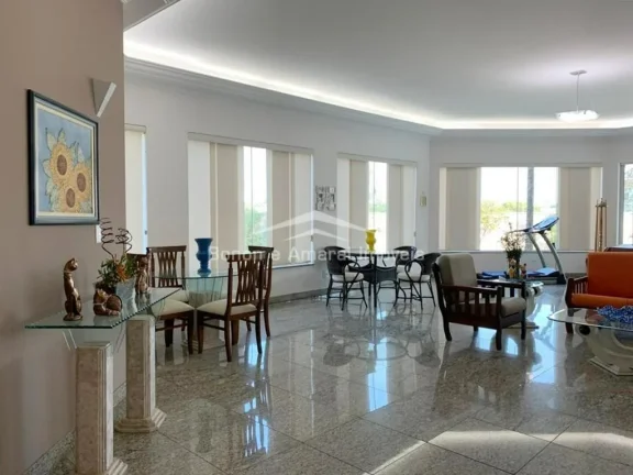 Imagem Casa para venda no Parque Taquaral em Campinas S.P.

Belíssima casa térrea com área construída d...