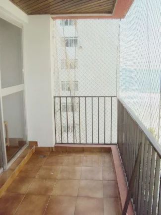 Imagem Praia de Astúrias, 30 m do Mar, Reformado, 2 garagens, 140 m² de área útil, 100 m da Praia de Pitangueiras, Linda Vista ao Mar.