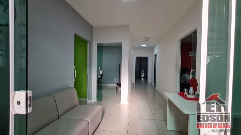 Imagem GALPÃO COMERCIAL À VENDA EM PIRATININGA REGIÃO OCEÂNICA, NITERÓI
