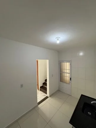 Imagem Sobrado com 3 dormitórios para alugar, 90 m² por R$ 2.319,00/mês - Jardim Casa Branca - Suzano/SP
