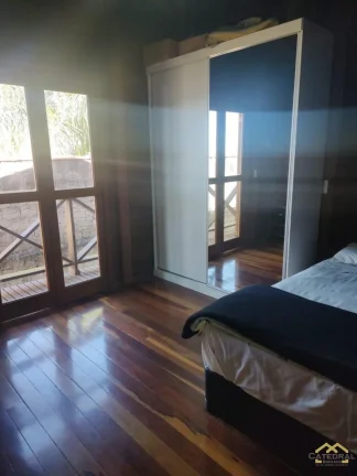 Imagem Casa à venda no Bairro Saint James I, com 03 Suítes em Campo Limpo Paulista/SP