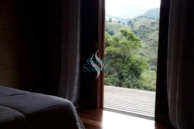 Imagem Casa e Terreno à venda em São José dos Campos/SP.