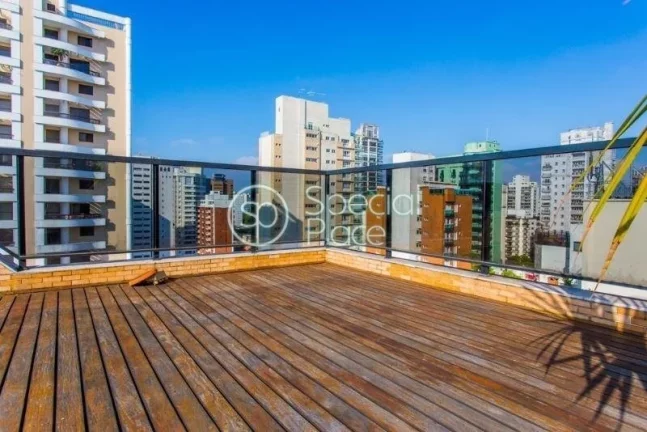 Imagem Excelente cobertura duplex com 400m² em Moema. O piso superior dispõe de uma bela área de lazer p...