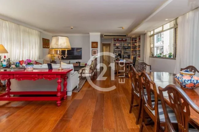 Imagem Jardins, parte plana, 183m²