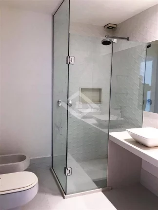 Imagem Apartamento de 3 Quartos para Venda em Ipanema com 200 m²