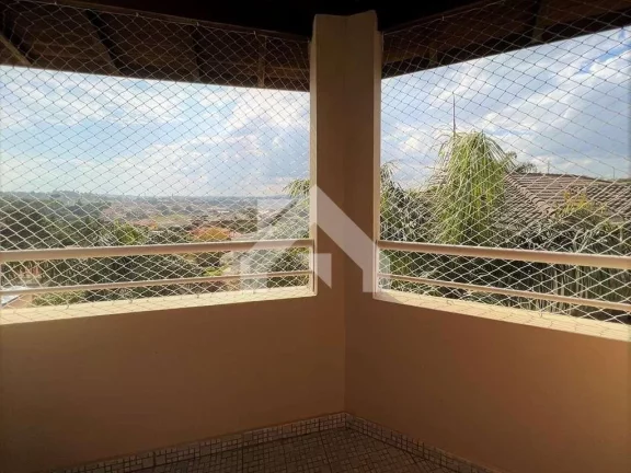 Imagem Casa de Condomínio em Jardim Passárgada I - Cotia