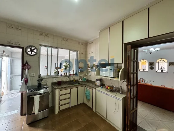 Imagem CASA COM 270,00 M², BAIRRO SANTO ANTONIO, 03 DORMITÓRIOS SENDO 01 SUITE -SÃO CAETANO DO SUL.