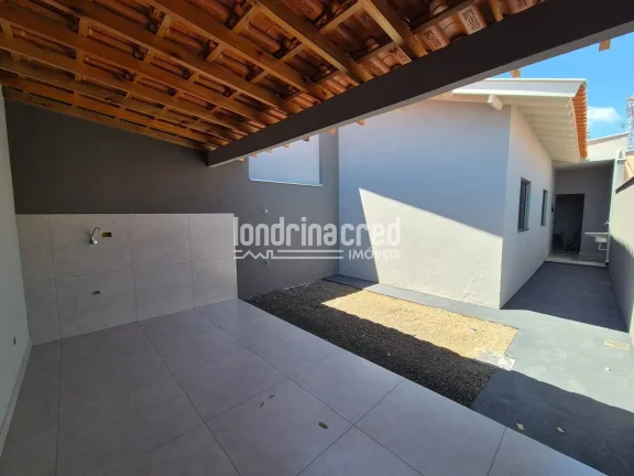 Imagem Casa Geminada na Zona Norte de Londrina – 2 Quartos, Banheiro Social, 80m² Construídos em Terreno de 125m², 1 Vaga de Garagem!