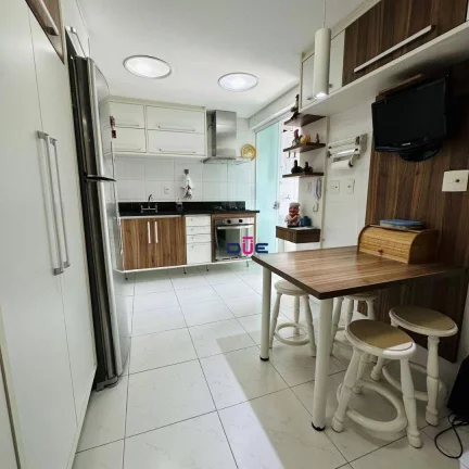 Imagem Apartamento com 4 dormitórios à venda, 191 m² por R$ 2.300.000 - Gonzaga - Santos/SP