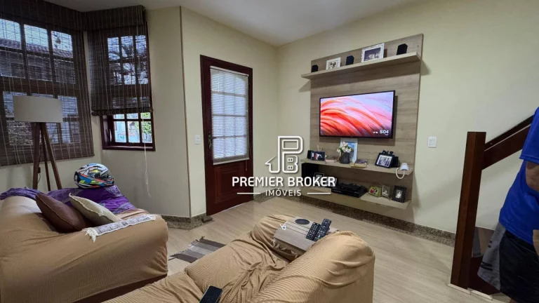 Imagem Casa à venda, 58 m² por R$ 470.000,00 - Parque do Imbui - Teresópolis/RJ