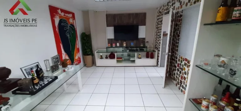 Imagem Galpão à venda em Jaboatão dos Guararapes-PE, bairro Candeias: 4 salas, 2 banheiros, 25 vagas de garagem, 342m² de área