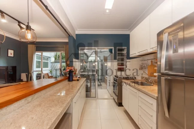 Imagem Apartamento Garden de 64,5m², em predinho restaurado na melhor localização de Pinheiros.