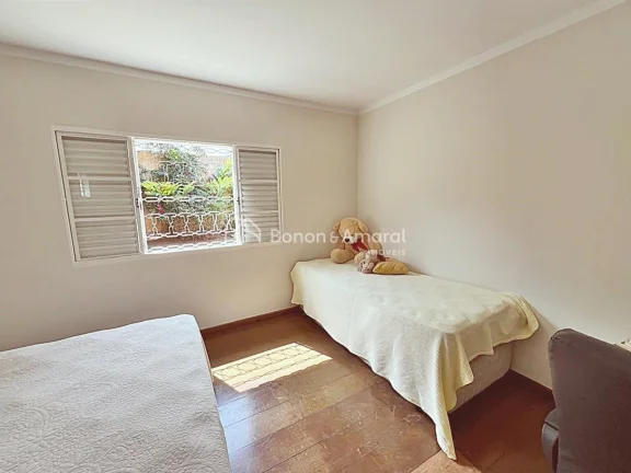 Imagem Casa de condominio a venda no bairro das Palmeiras em Campinas!!

Com 4 Dormitórios sendo 2 suítes...