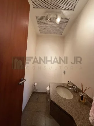 Imagem Locação em Condomínio de Alto Padrão em Indianópolis, São Paulo-SP: 3 Quartos, 1 Suíte, 2 Salas, 3 Banheiros, 4 Vagas, 154m².