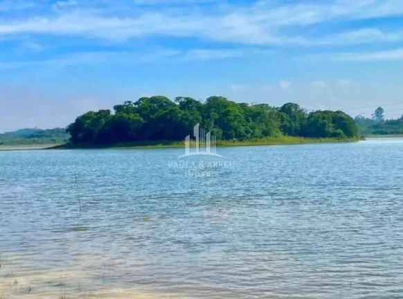 Imagem Chácara de Alto Padrão, 3.000m², Matrícula, fundos para a Represa no Parque das Garças, Santo André-SP