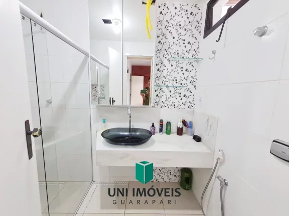 Imagem Apartamento espaçoso a venda de 3 quartos com suíte e área lateral na Praia do Morro em Guarapari