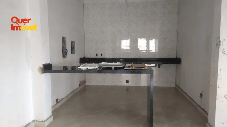 Imagem Galpão Comercial com 3 Salas, 4 Banheiros e 10 Vagas de Garagem em Cravinhos-SP - 1.550,00 m² de Área