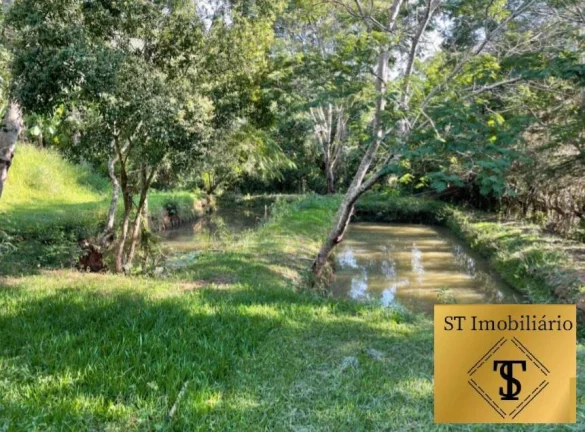 Imagem Sítio à Venda na Divisa de Atibaia c/ Jarinu - Porteira Fechada