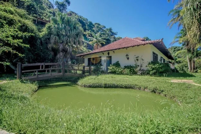 Imagem Casa para Venda em Teresópolis / RJ no bairro Quinta da Barra