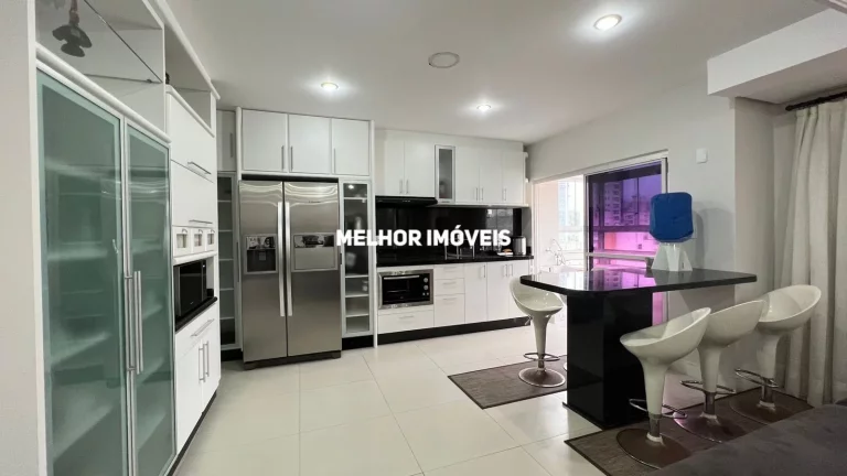 Imagem Ampla Cobertura com 263 m² no Centro de Balneário Camboriú